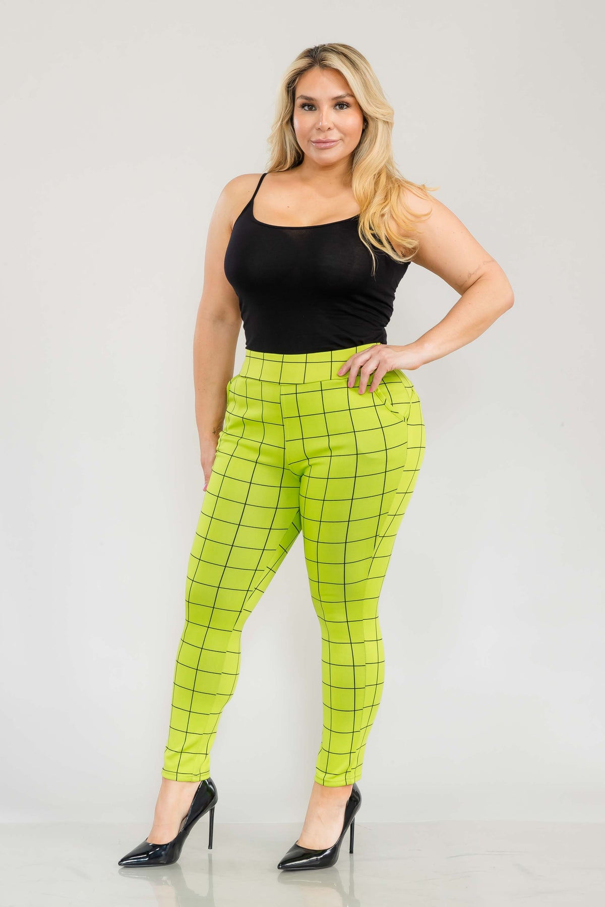 Wholesale Womens Plus Size Tummy Control Sculpting Treggings - Black, Green Plaid