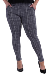 Wholesale Womens Plus Size Treggings With Zipper Pocket Trim - Black & White Plaid - S&G Apparel